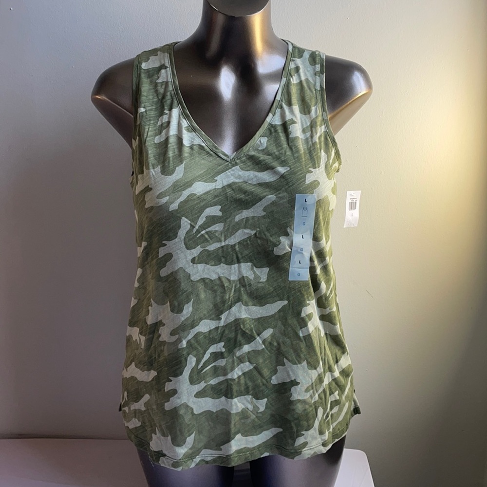 Cotton Camo Tank Top NWT Old Navy Large .